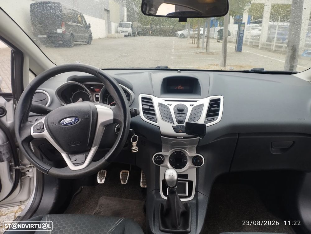 Ford Fiesta - 4