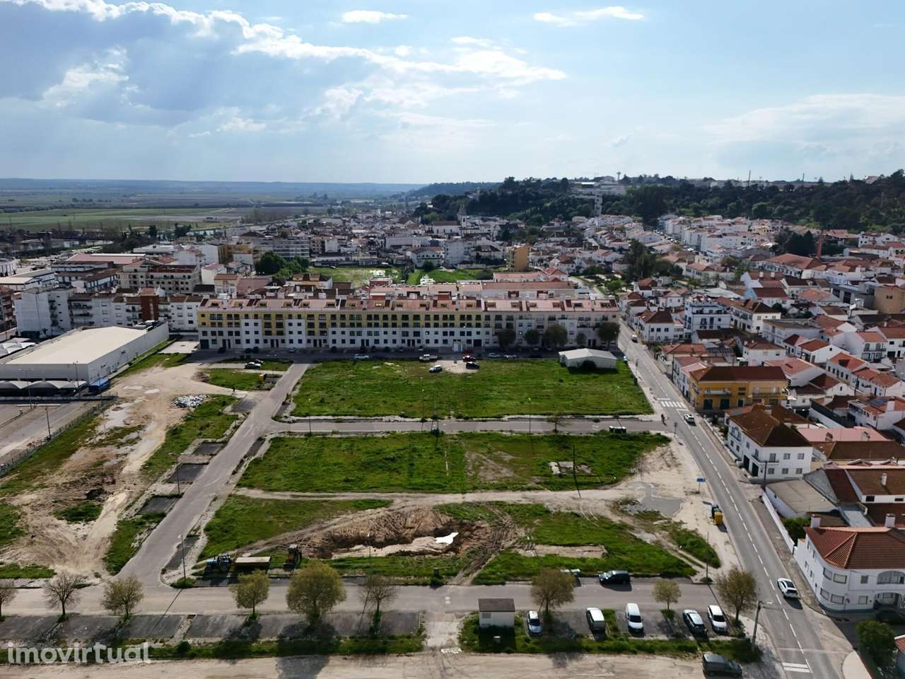 Lote de terreno para construção de prédio multifamiliar, Coruche, Lote - Grande imagem: 4/14