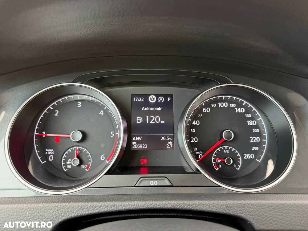 Volkswagen Golf 1.6 TDI DSG Highline - 11