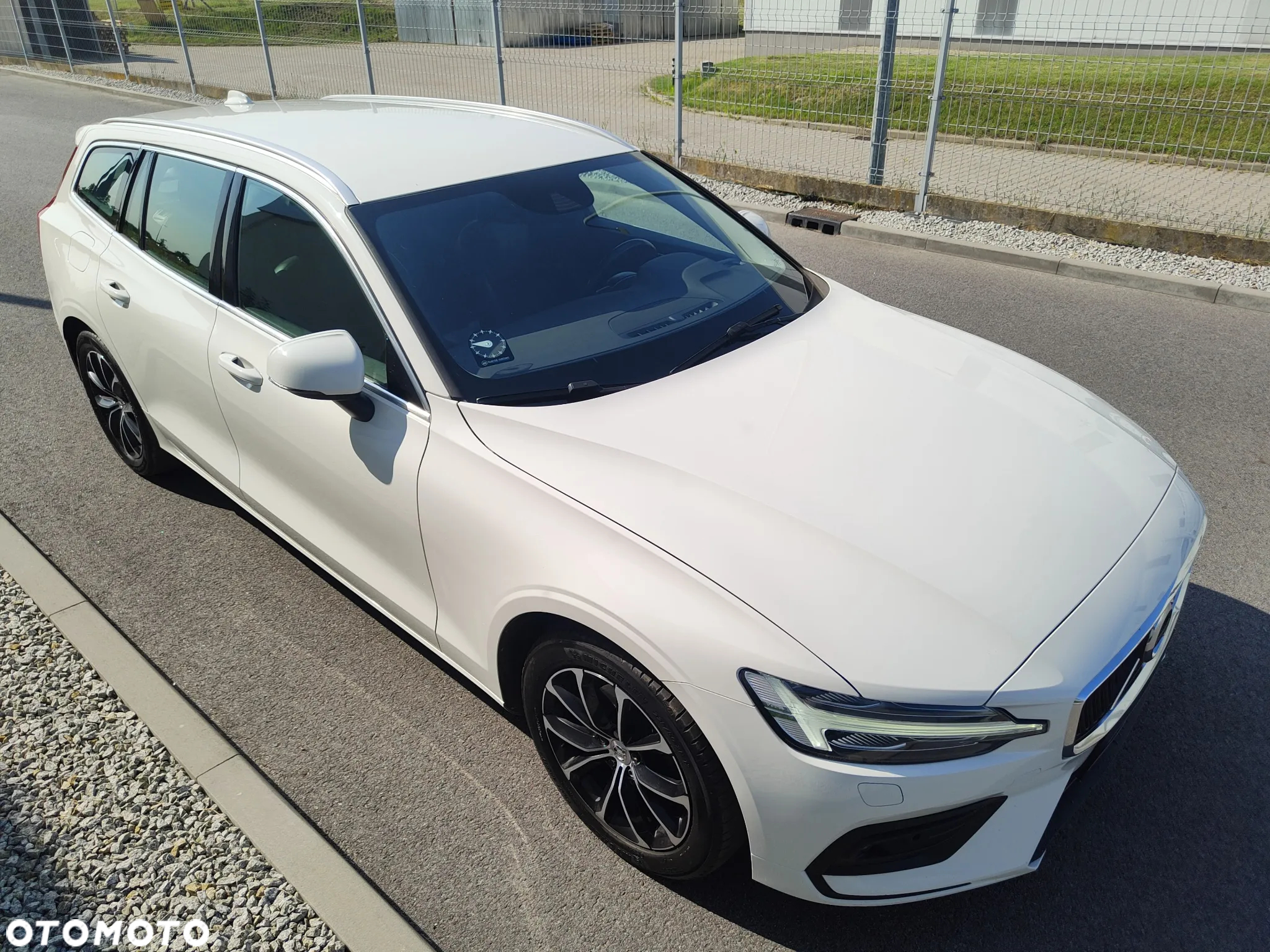 Volvo V60 D4 Geartronic Momentum Pro - 11