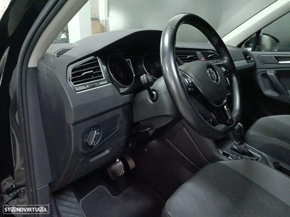 VW Tiguan 1.5 TSI Confortline - 6