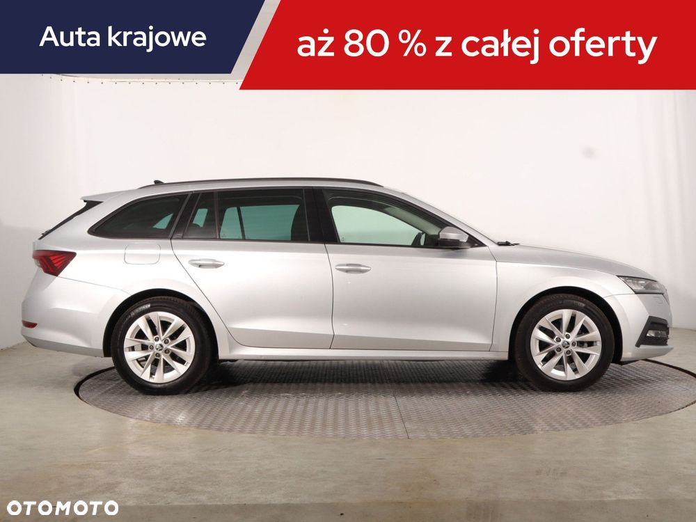 Skoda Octavia - 8