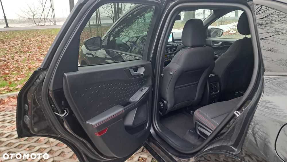 Ford Kuga 1.5 EcoBlue ST-LINE - 14