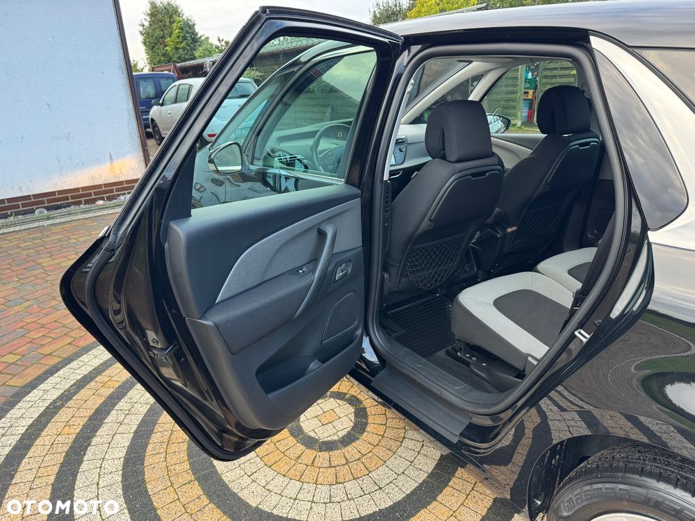 Citroën C4 Picasso - 19