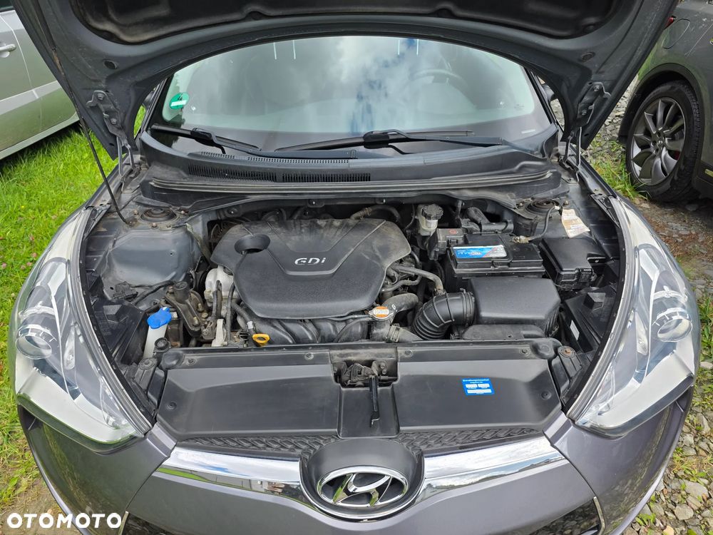 Hyundai Veloster 1.6 DCT Premium - 27