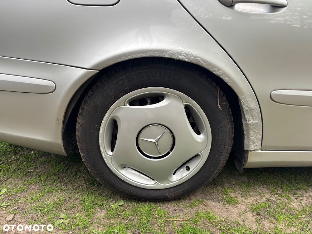 Mercedes-Benz Klasa E 200 CDI Classic DPF - 7
