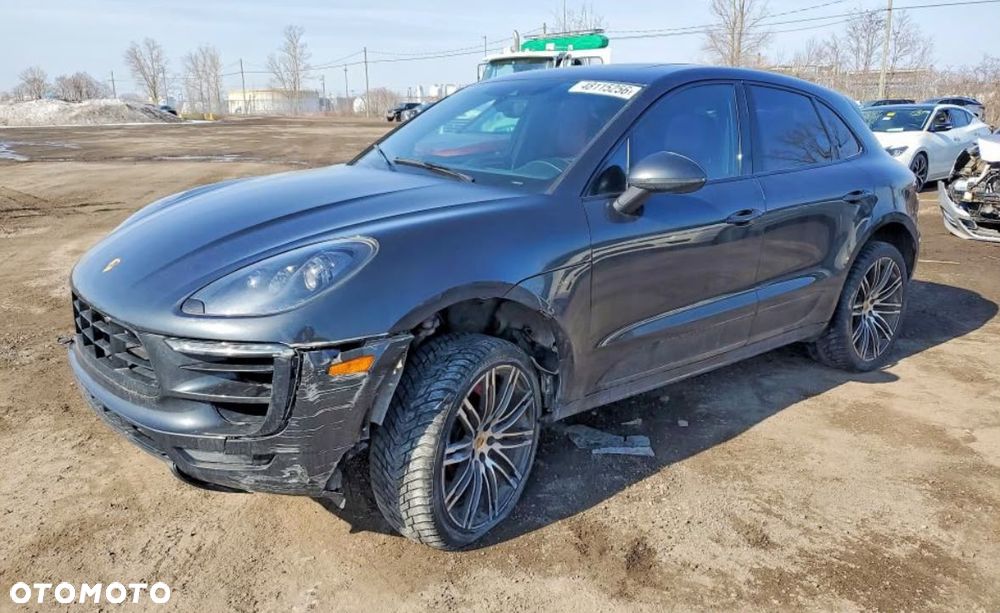 Porsche Macan GTS - 12
