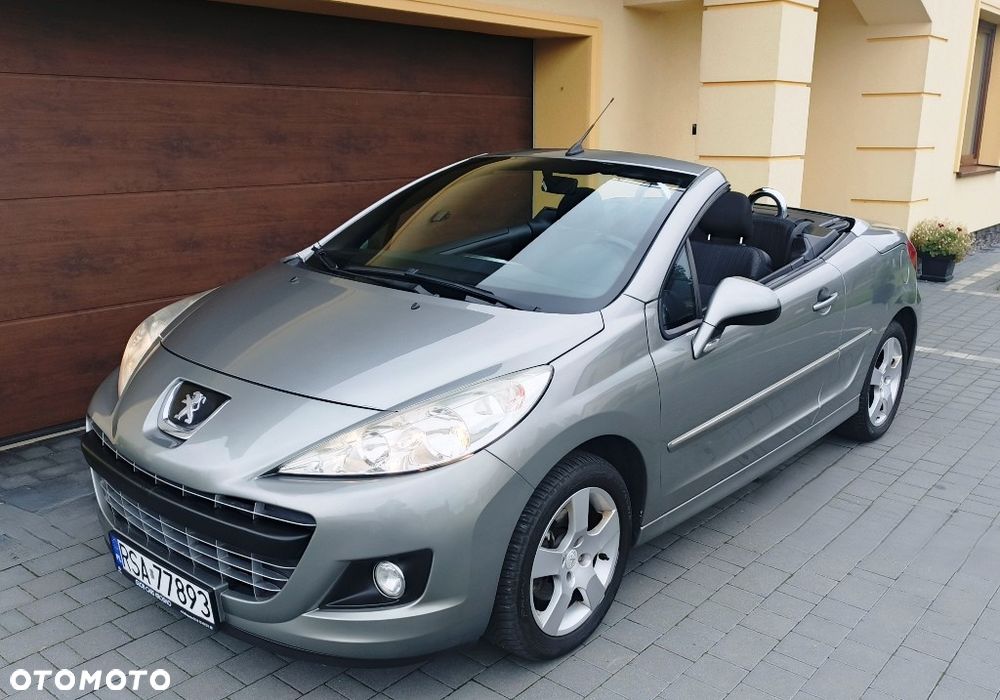 Peugeot 207 Cc 2013 photo 2