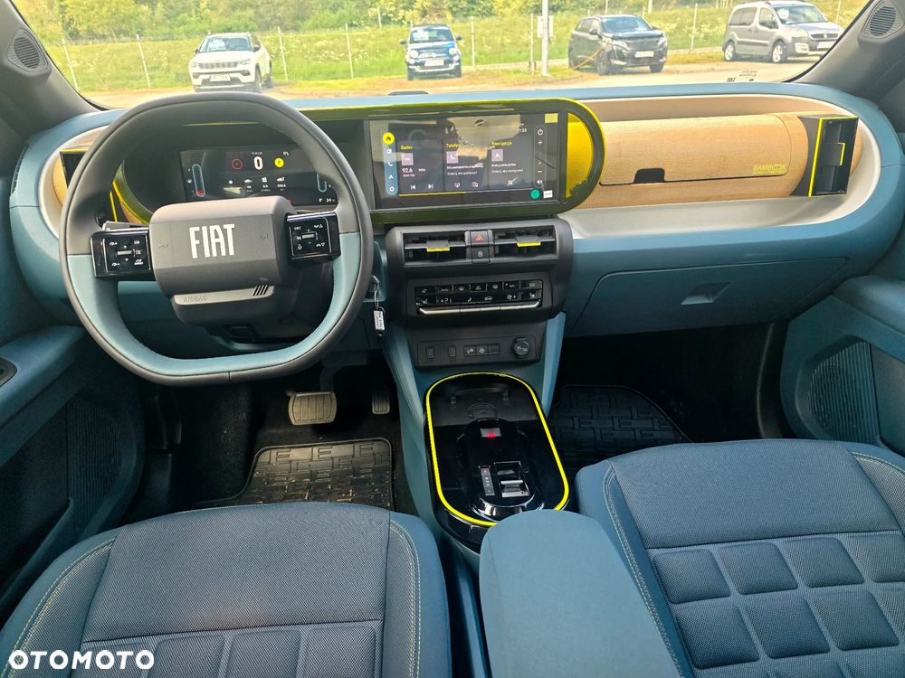 Fiat Grande Panda 1.2 mHEV La Prima eDCT - 8