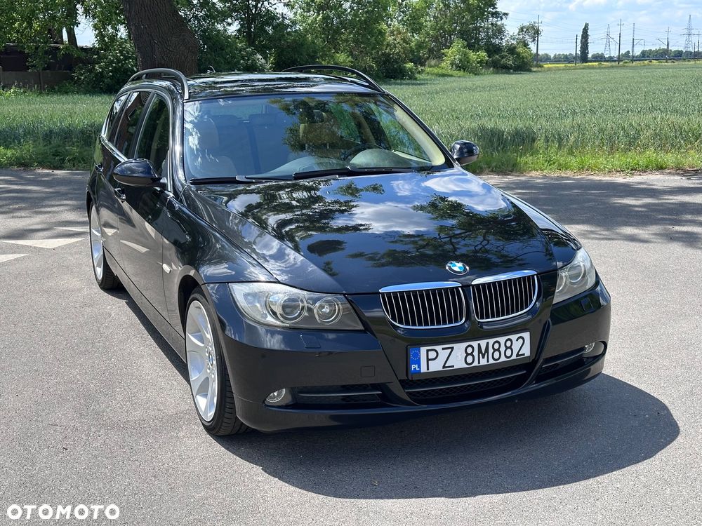 BMW Seria 3 330xi - 3