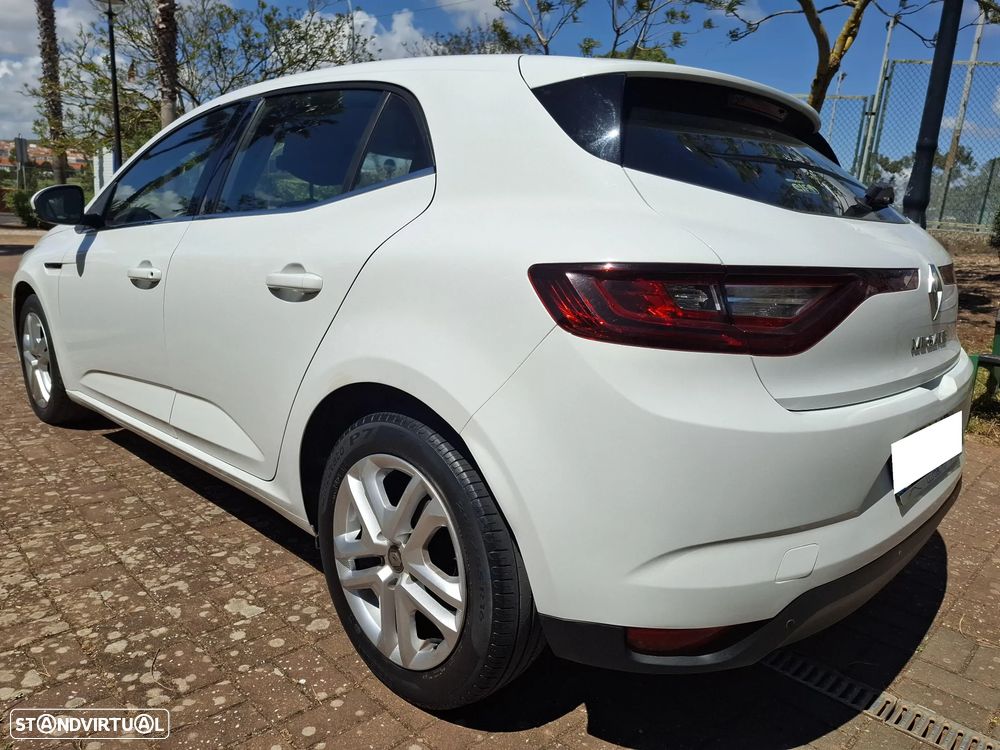 Renault Mégane 1.5 dCi Zen - 1