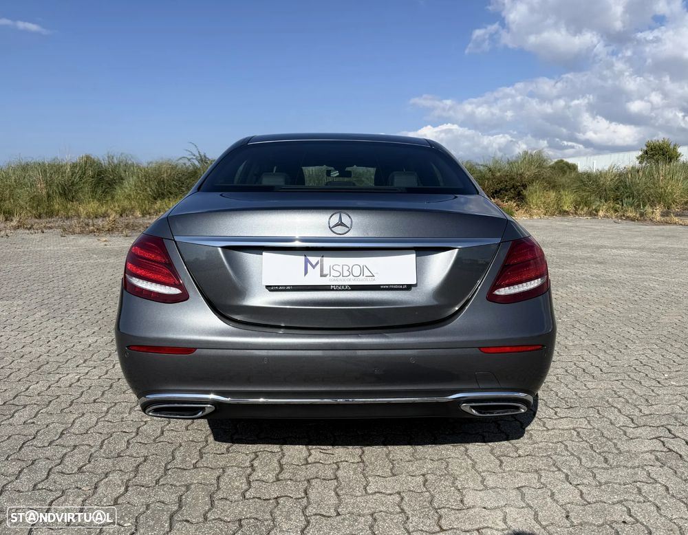 Mercedes-Benz E 220 d Exclusive - 12