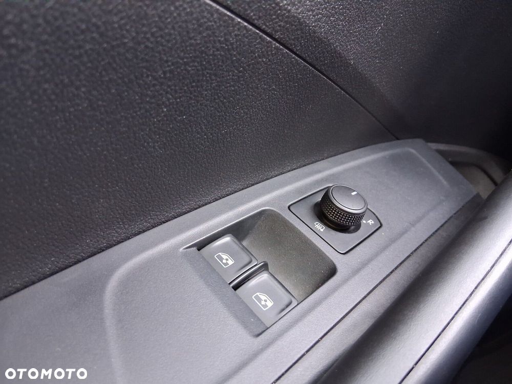 Skoda Fabia 1.0 TSI Ambition - 17