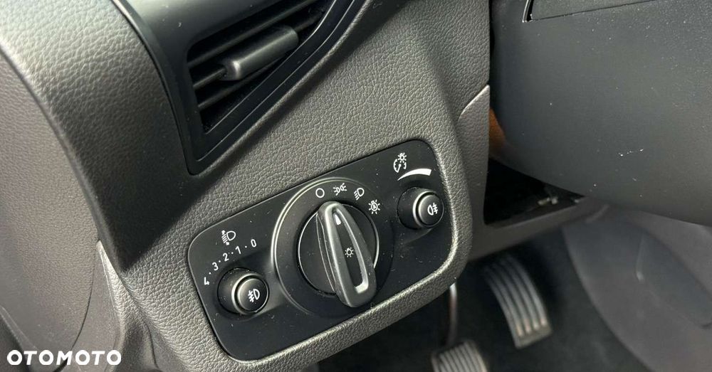 Ford Kuga - 23