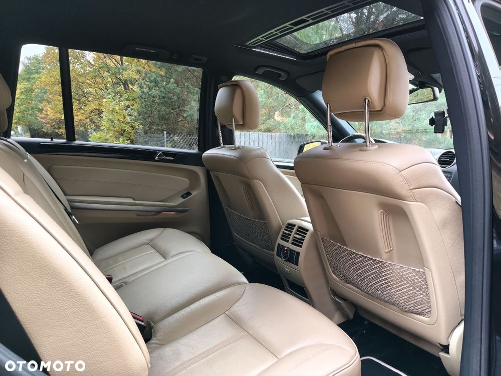Mercedes-Benz GL 350 CDI BlueEff - 21