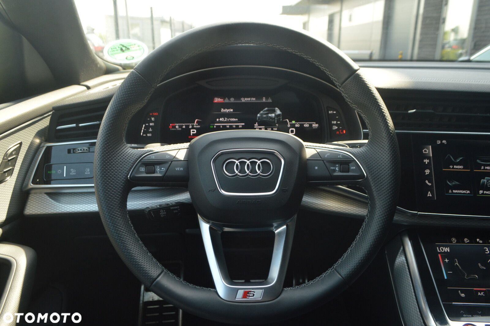 Audi SQ8 - 12