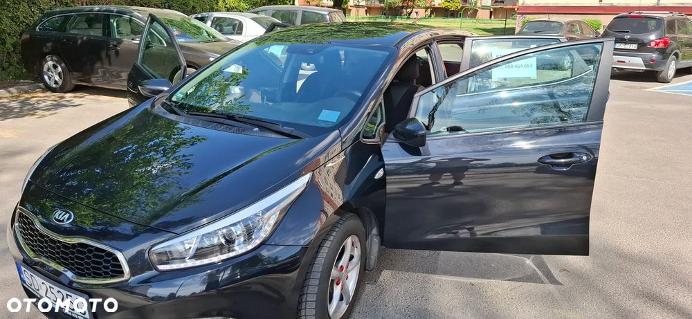 Kia Ceed 1.4 L - 8