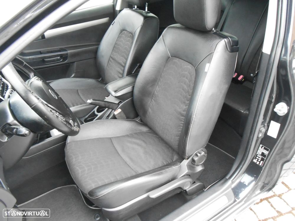 Kia Ceed S Coupé 1.6 CRDi EX - 19
