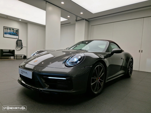 Porsche 911 (992) Carrera S PDK