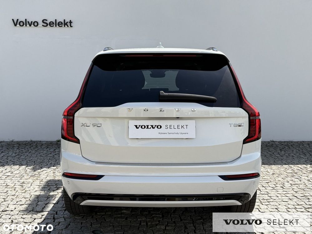 Volvo XC 90 - 4