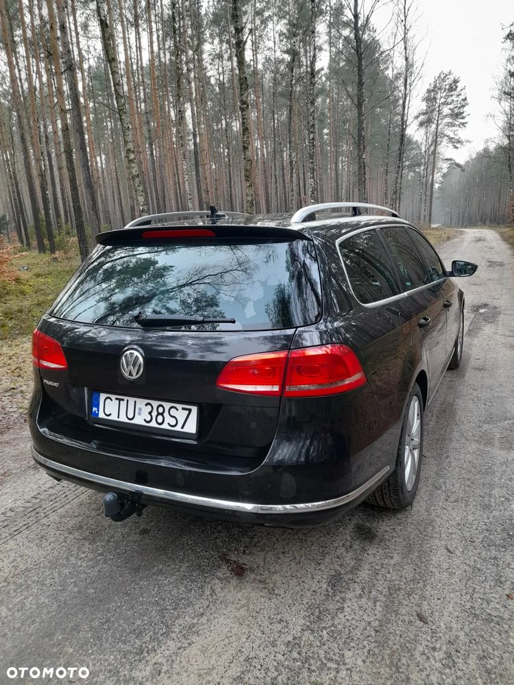 Volkswagen Passat 1.6 TDI DPF BlueMotion Technology Highline - 6