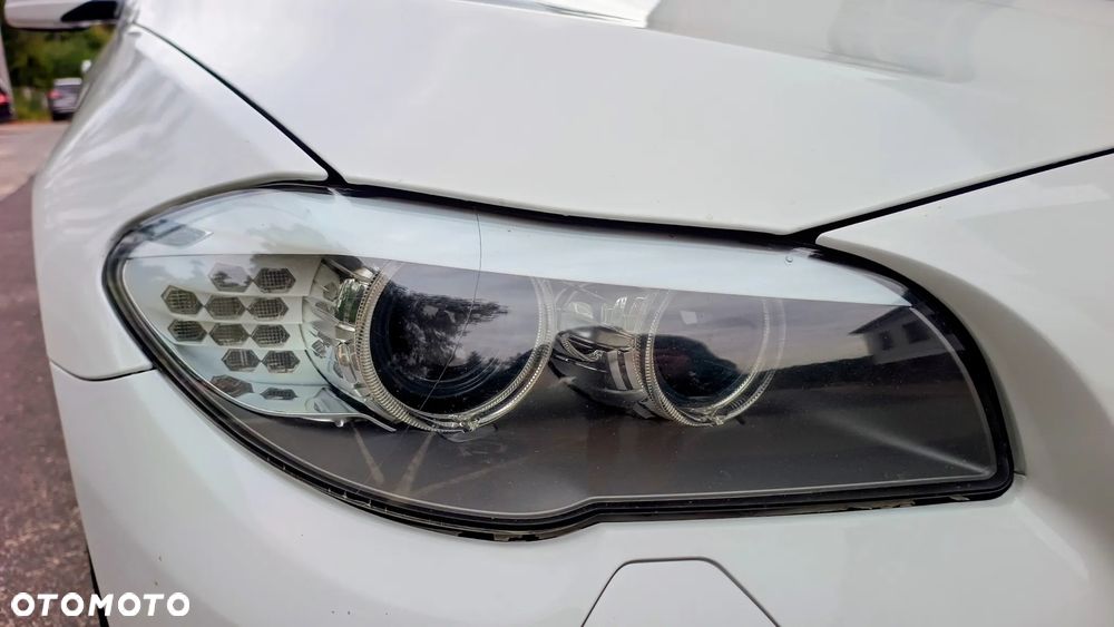 BMW Seria 5 520d Luxury Line - 3