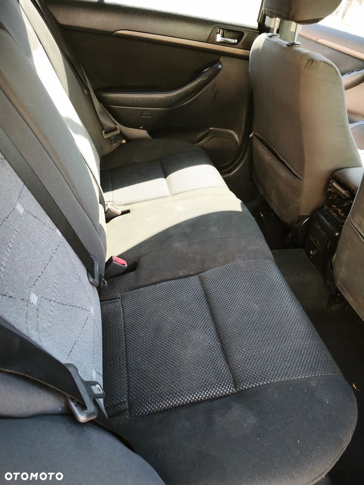Toyota Avensis 2.0 D-4D Luna - 9