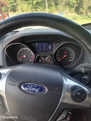 Ford Focus SW ST - 9