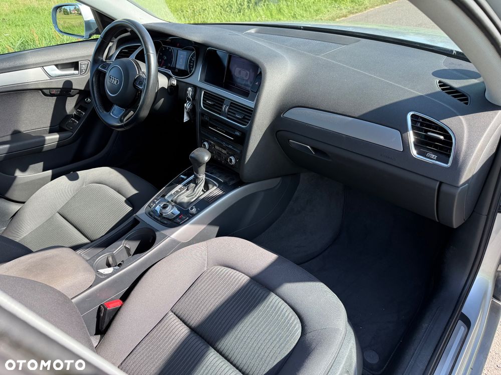 Audi A4 Limousine 1.8 TFSI multitronic Ambiente - 14