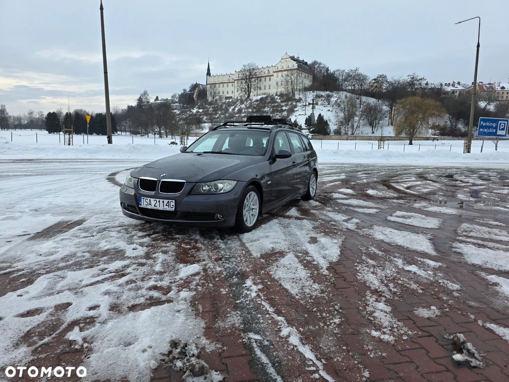 BMW Seria 3 318d DPF - 1