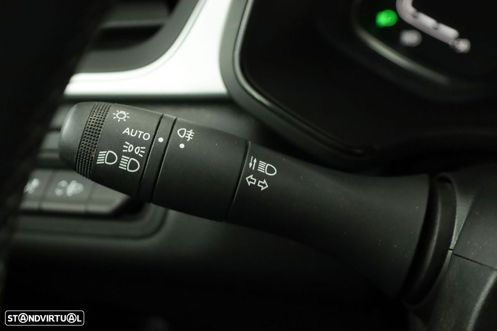 Renault Captur 1.0 TCe Techno Bi-Fuel - 17