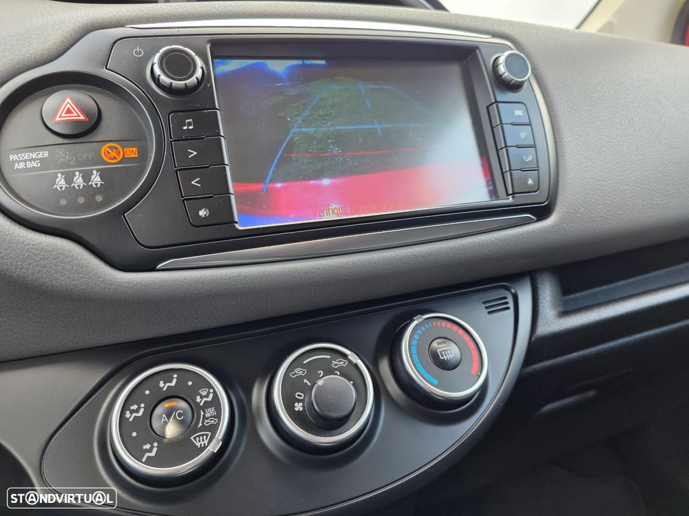 Toyota Yaris 1.4 D-4D Comfort+Navi 99g - 4
