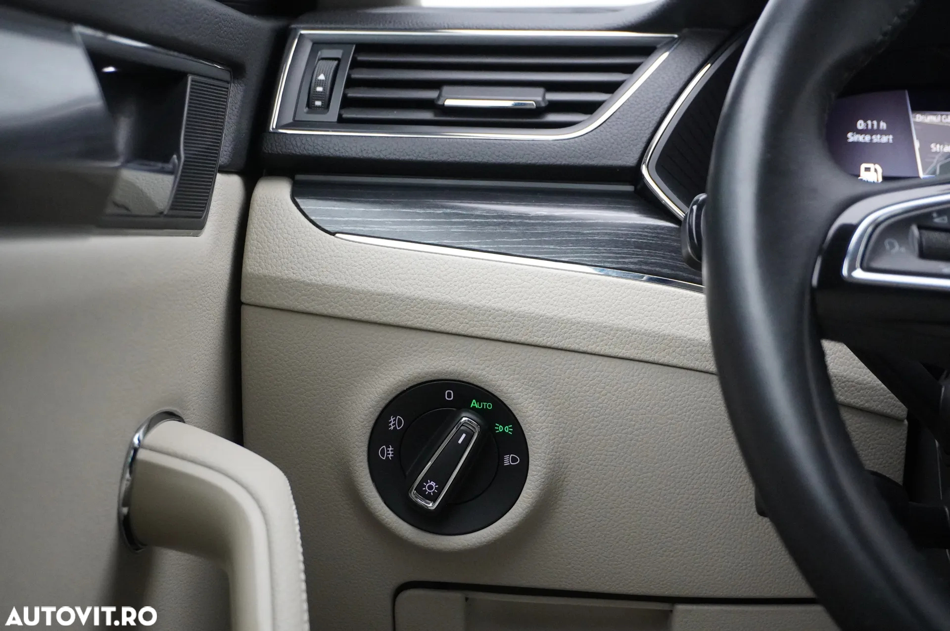 Skoda Superb 2.0 TDI 4X4 DSG Style - 20