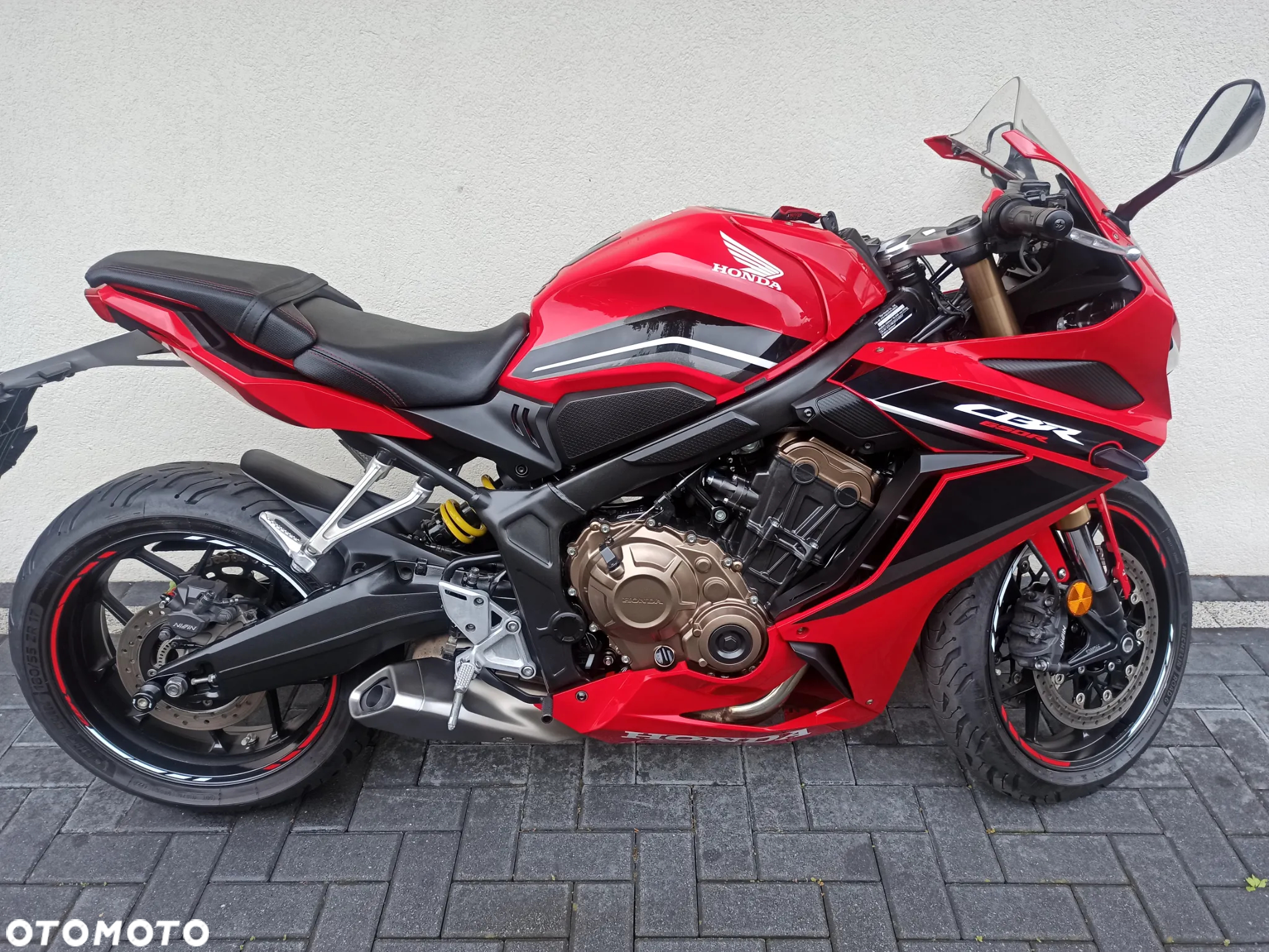 Honda CBR - 8