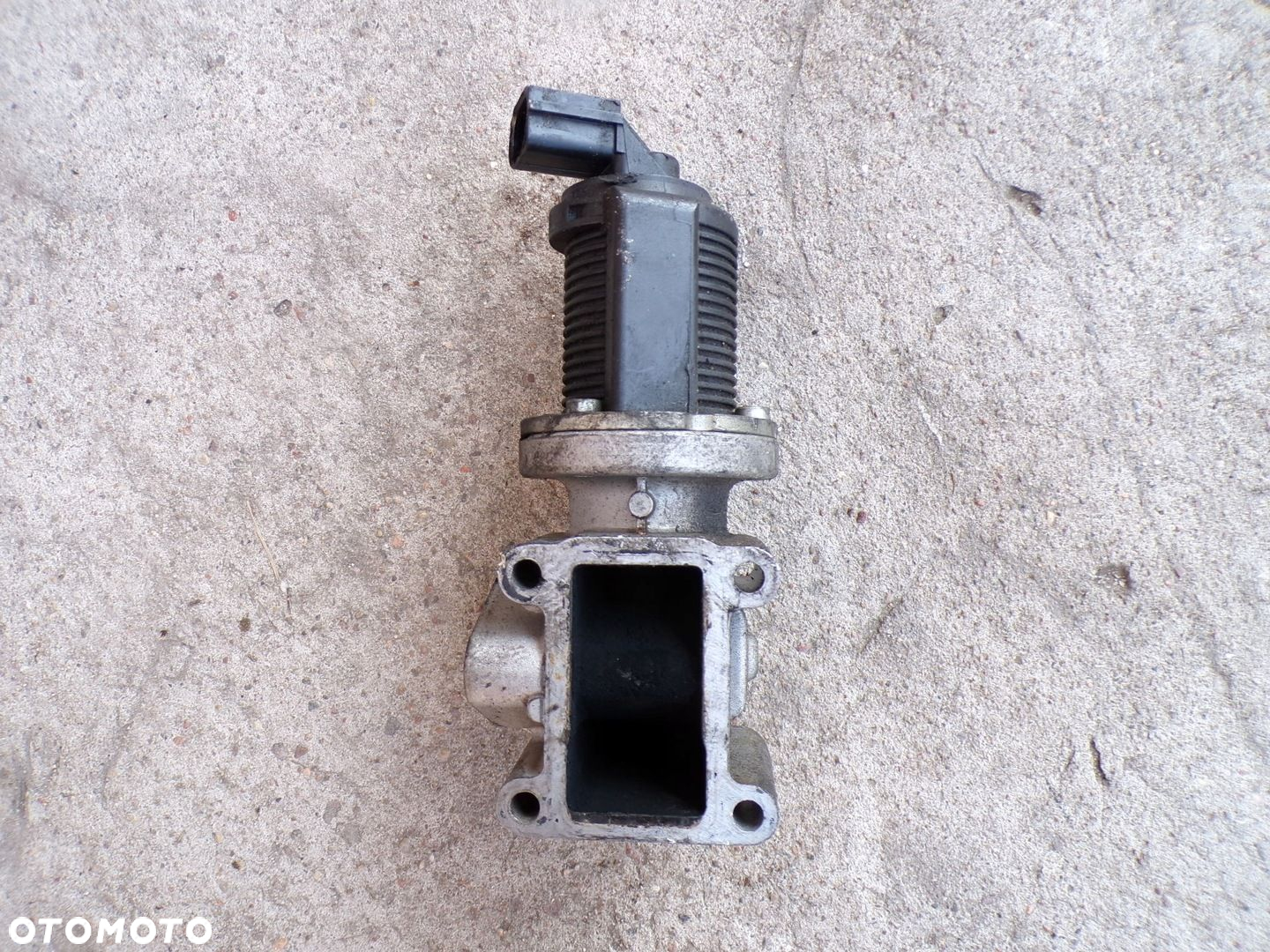 ZAWÓR EGR ALFA ROMEO 159 OPEL VECTRA C ZAFIRA 1.9 16V JTDM CDTI 55215031 - 3