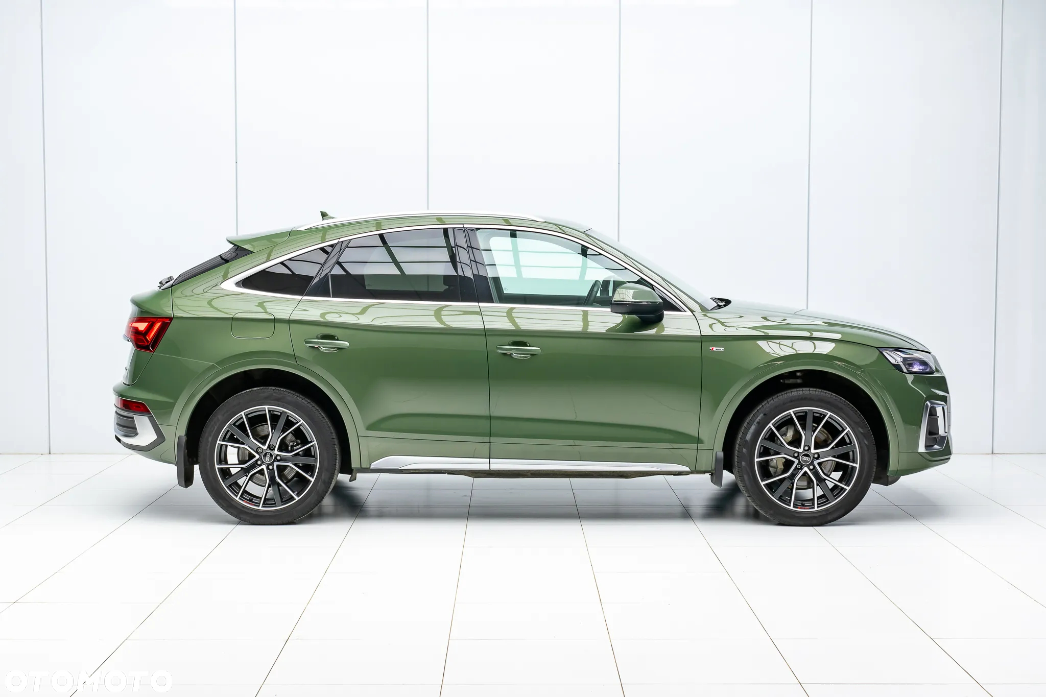 Audi Q5 40 TDI quattro S tronic S line - 4