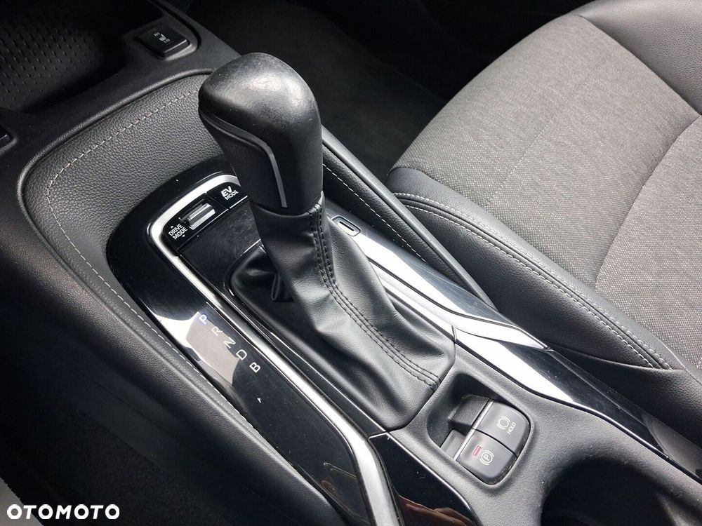 Toyota Corolla 1.8 Hybrid Comfort - 20