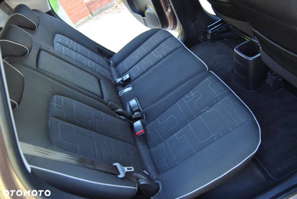 Kia Venga 1.4 XL - 20
