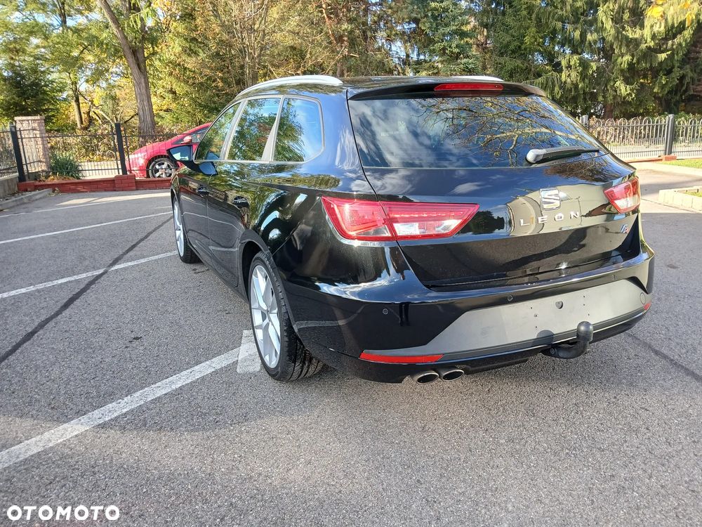 Seat Leon Sportstourer 2.0 TDI FR - 9