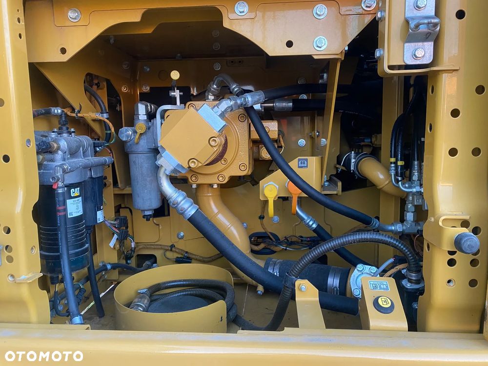 Caterpillar CAT 323 /07B, 2019 ROK, 5900 MTH, RAMIĘ 3X ŁAMANE, Z NIEMIEC, - 18