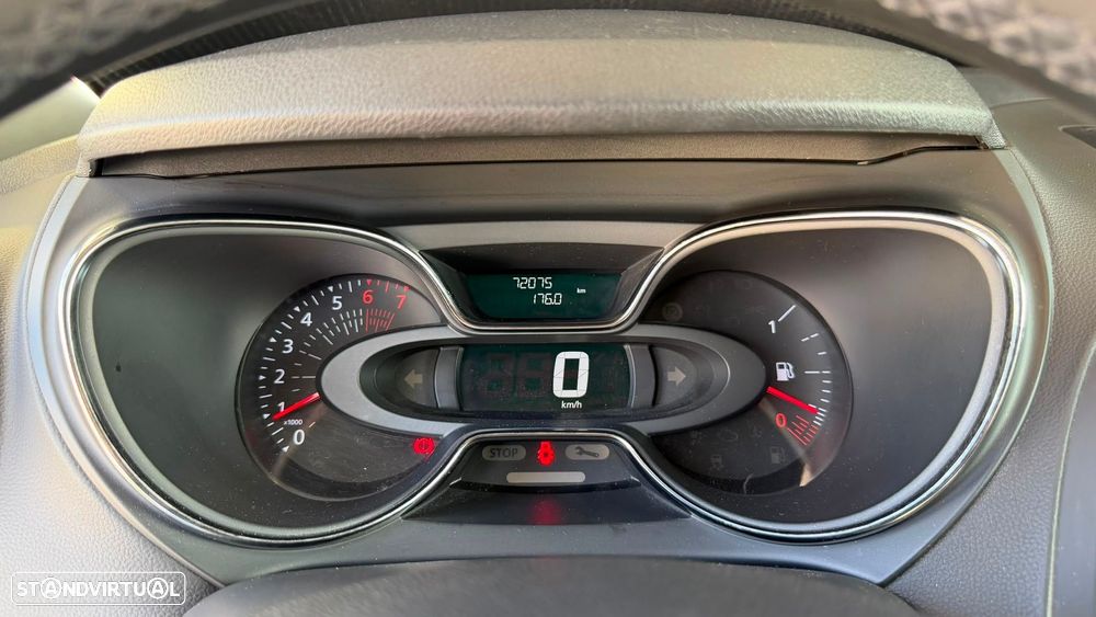 Renault Captur 0.9 TCE Exclusive - 27