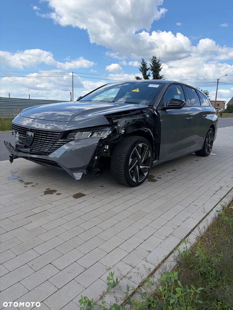Peugeot 308 - 4