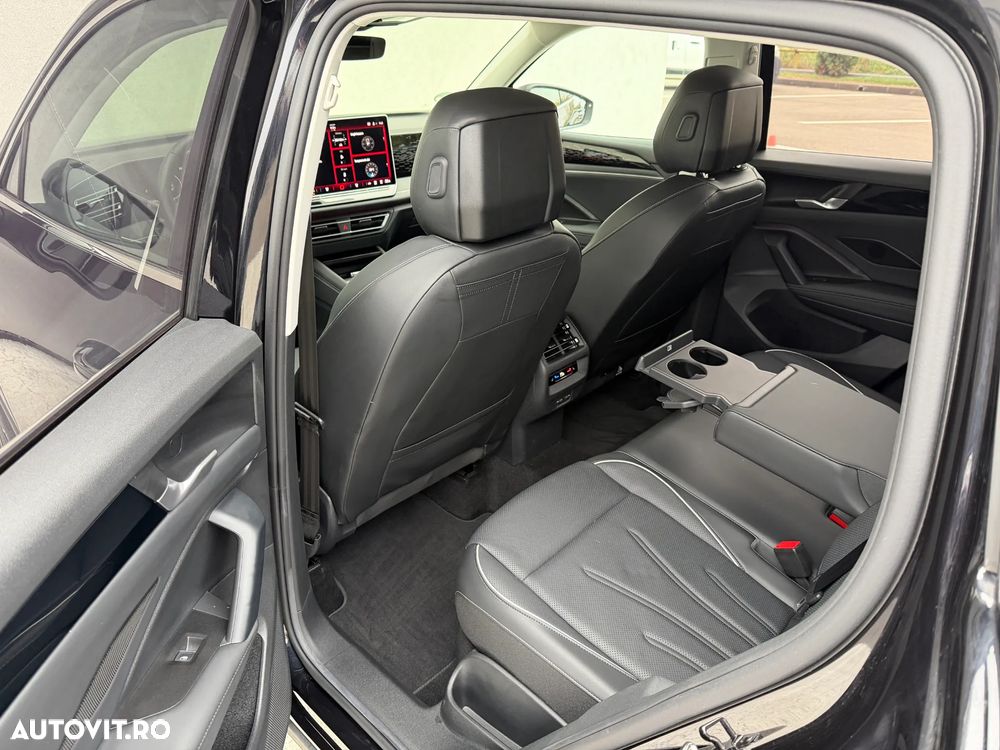 Volkswagen Tiguan 2.0 TDI SCR 4MOTION DSG Elegance - 39