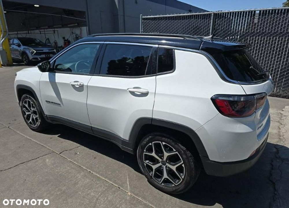 Jeep Compass - 5