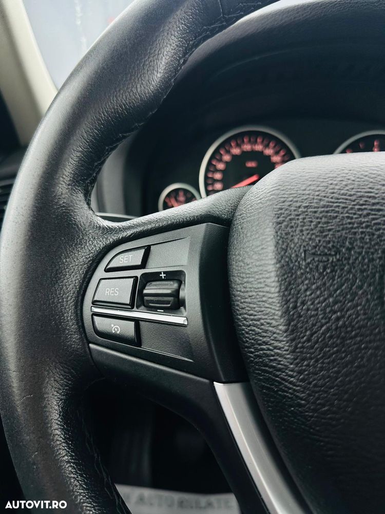 BMW X3 sDrive18d xLine - 24