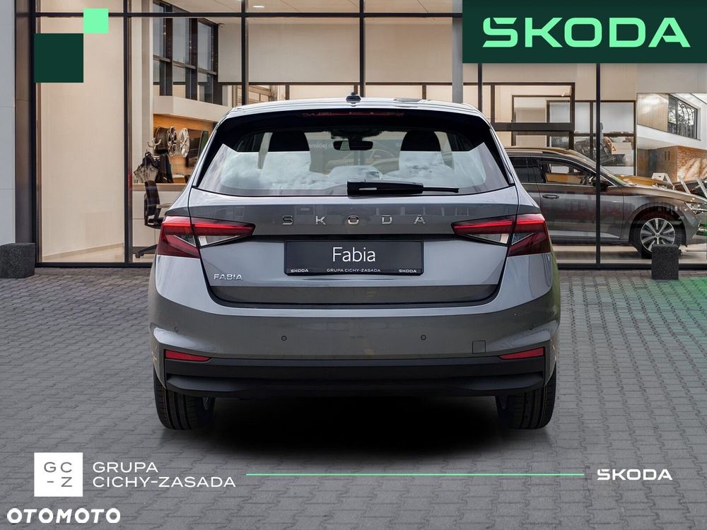 Skoda Fabia 1.5 TSI Drive DSG - 5