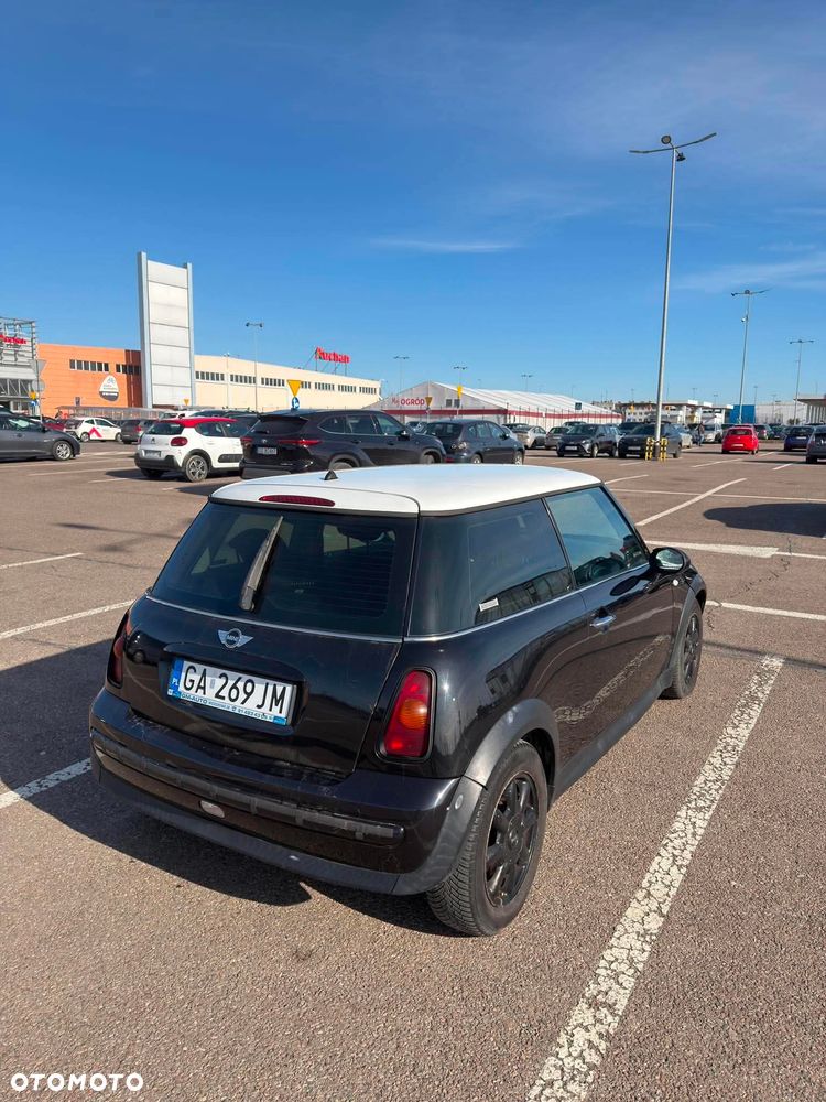 MINI ONE D - 2