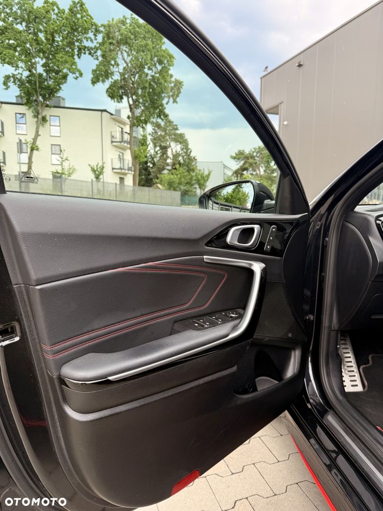 Kia ProCeed 1.6 T-GDI GT DCT - 20