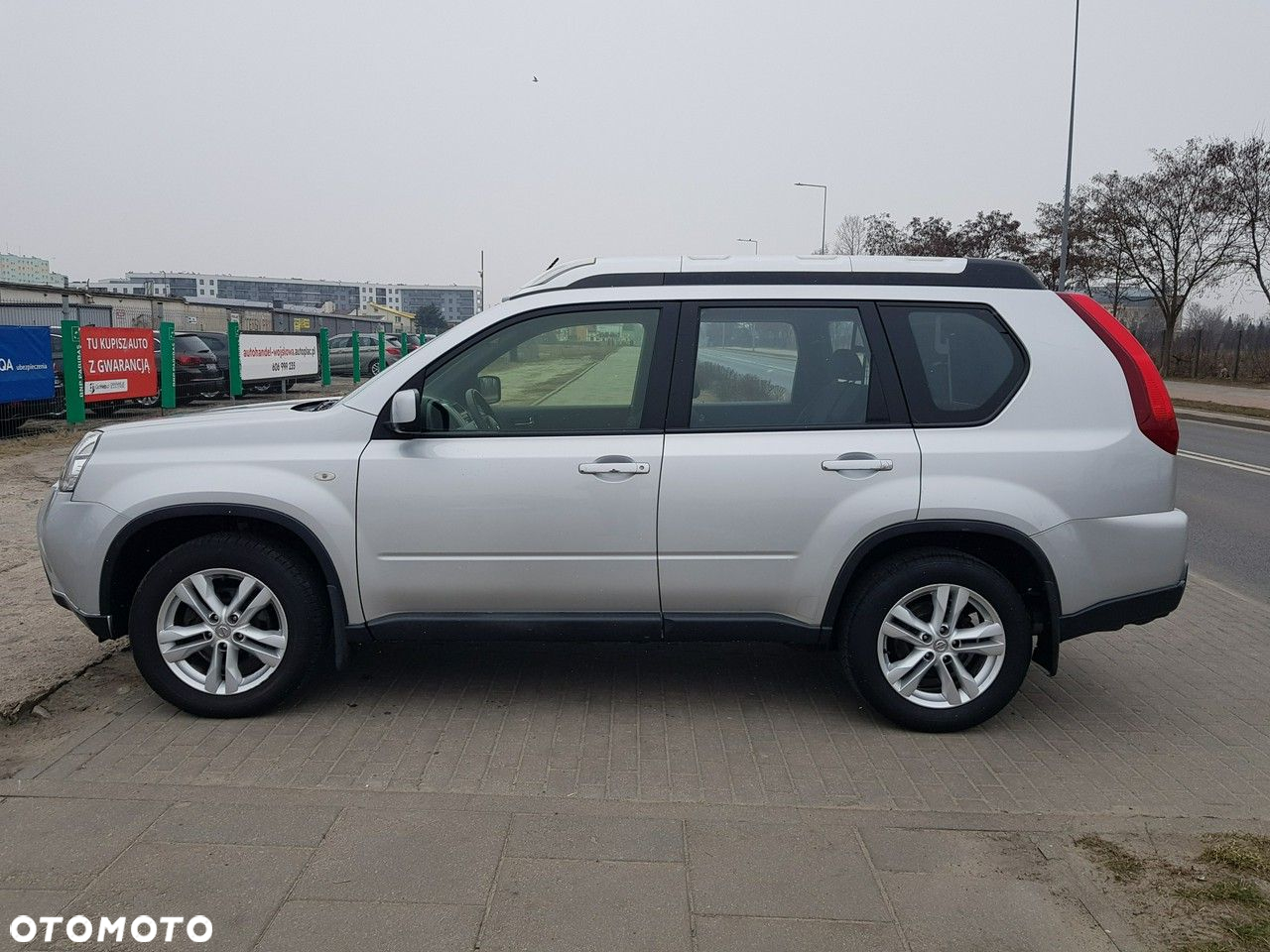 Nissan X-Trail - 8