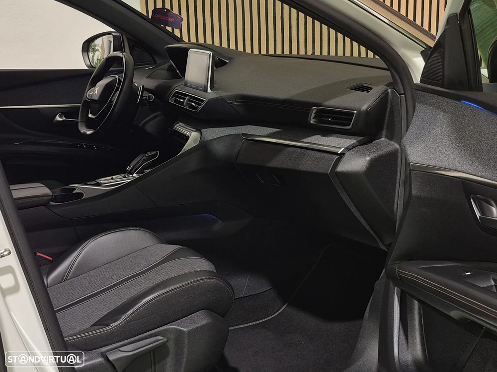 Peugeot 3008 1.6 BlueHDi GT Line EAT6 - 18